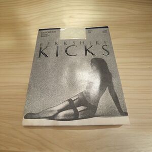 Vintage 80s Berkshire Ivory tall bouquet sandal foot Tall 5'6-5'9 145-165lbs